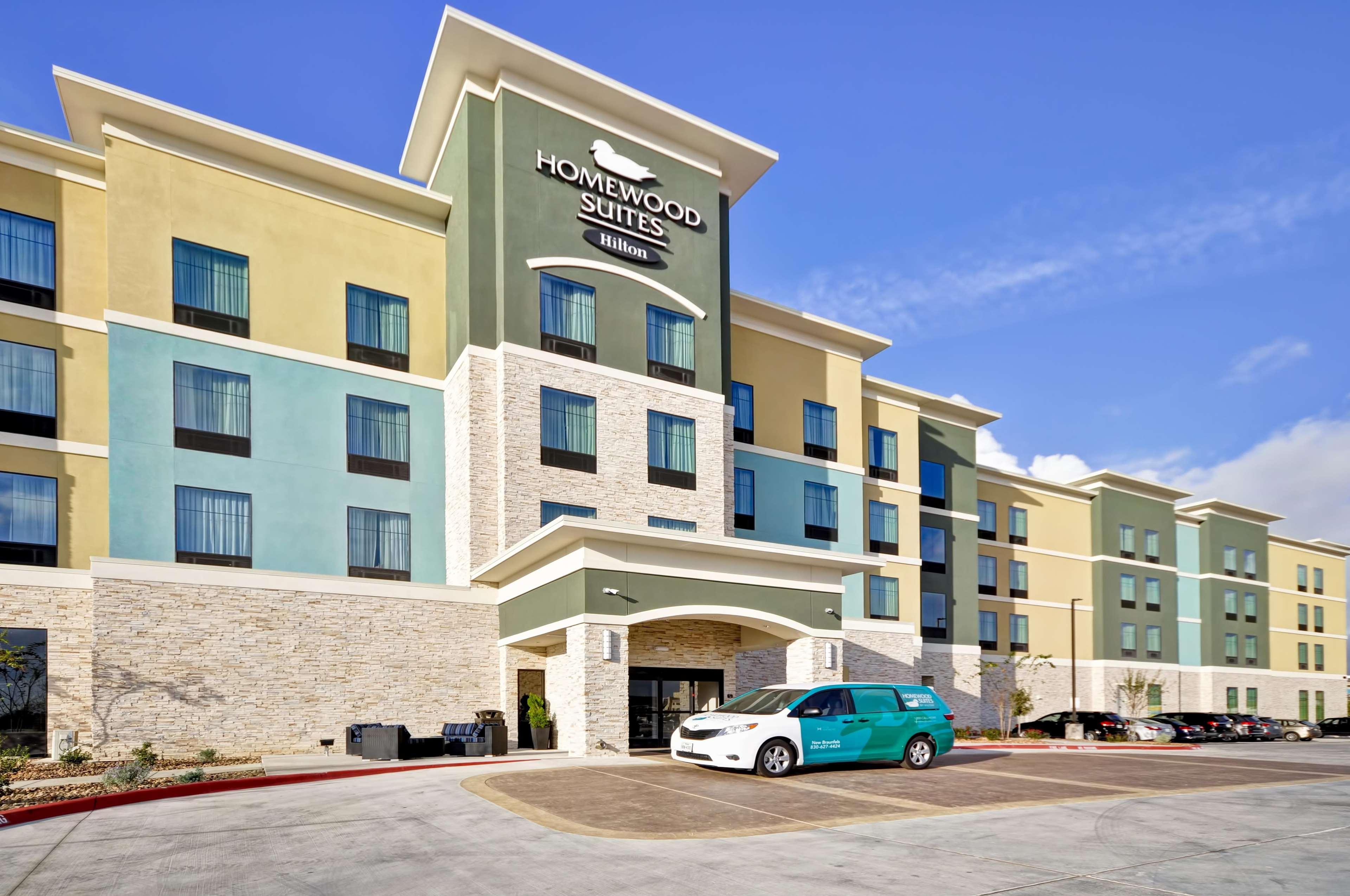 Homewood Suites By Hilton Нью Браунфелс Экстерьер фото