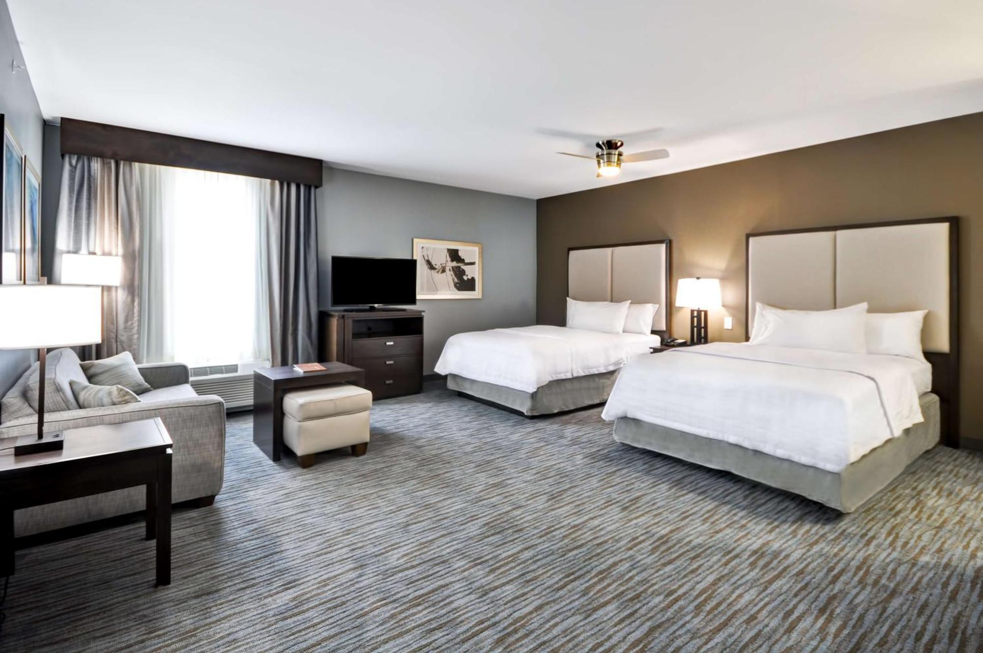 Homewood Suites By Hilton Нью Браунфелс Экстерьер фото